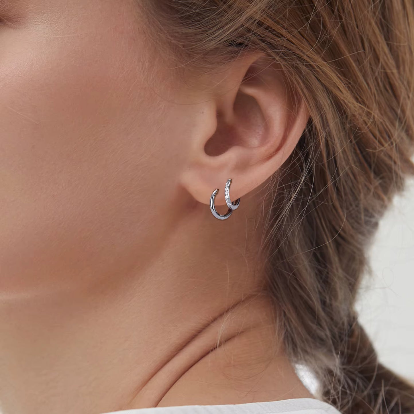 julya huggie earring